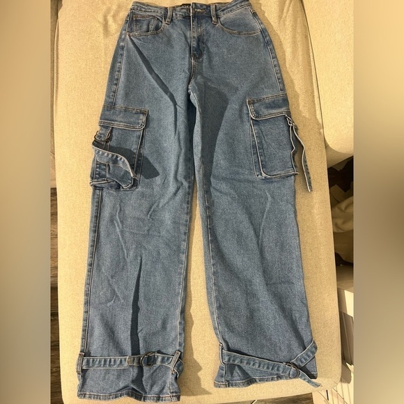 Fashion Nova cargo wide leg jeans size 9 - Picture 2 of 9